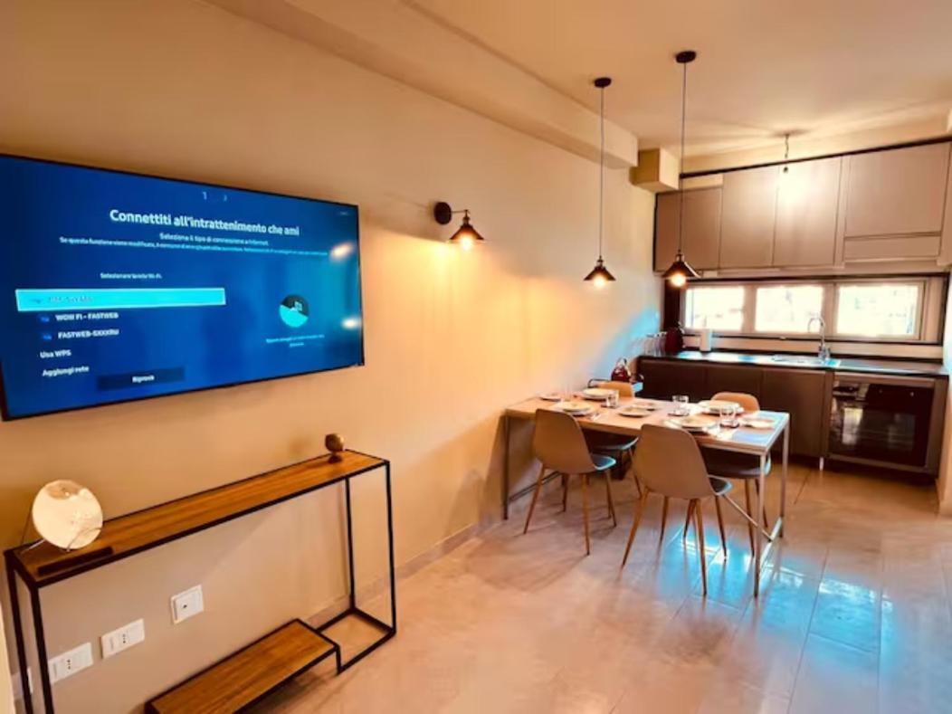 Lido Galeazzi Giant Pool Apartment Sirmione Ngoại thất bức ảnh