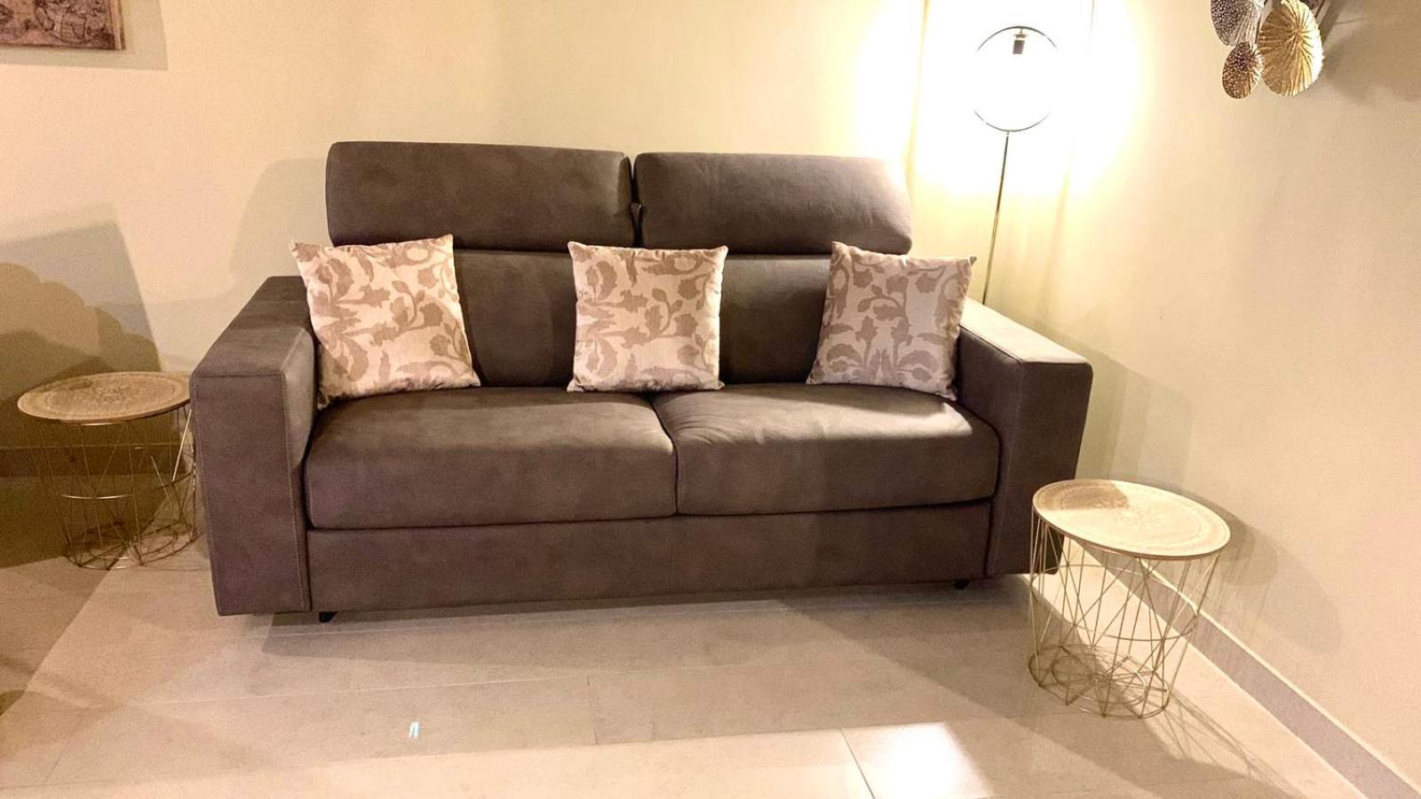 Lido Galeazzi Giant Pool Apartment Sirmione Ngoại thất bức ảnh